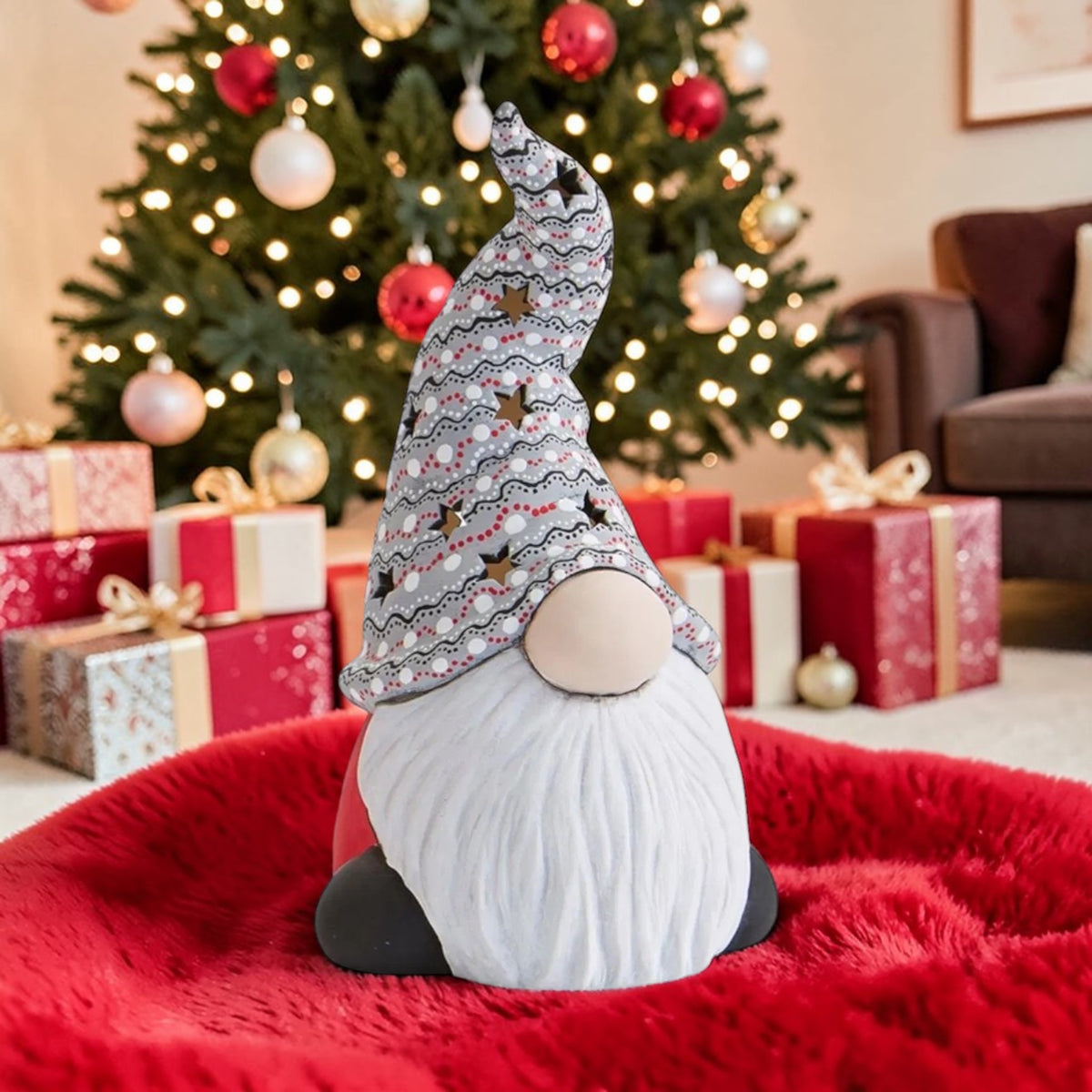 Tall Hatted Gnome Lantern